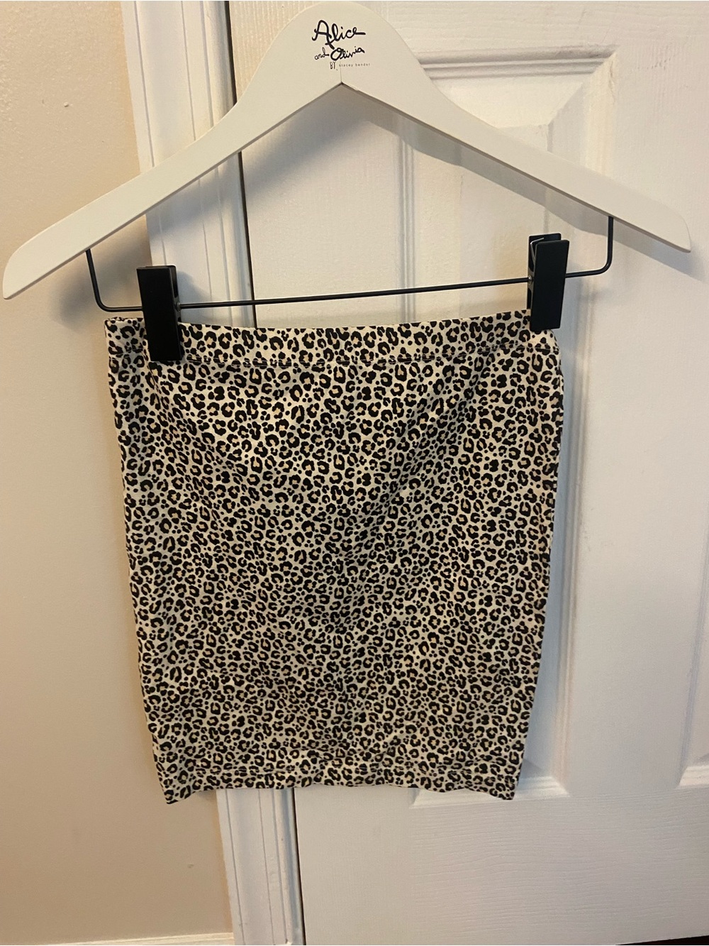 Cotton leopard stretch skirt NWOT Small